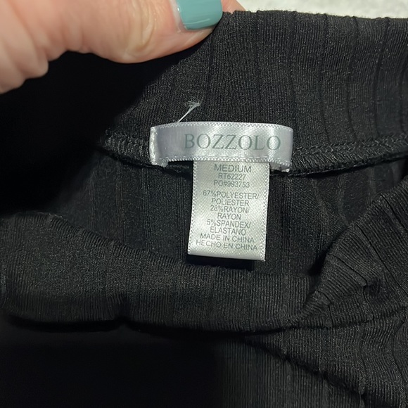 Cropped Baby Tee - Juniors - Picture 11 of 11